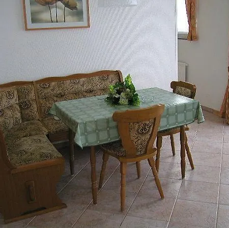 Haus-Lass-Wohnung-2 아파트 *